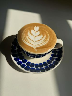 comprar Máquina de Venda Automática de Café com Tela Sensível ao Toque de 15,6 polegadas e Sistema de Monitoramento Baseado em Nuvem fabricação em linha